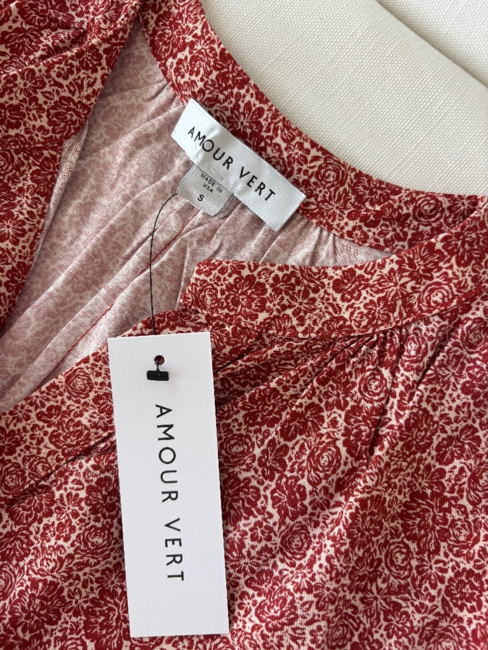 Amour Vert shirt new with tags size small